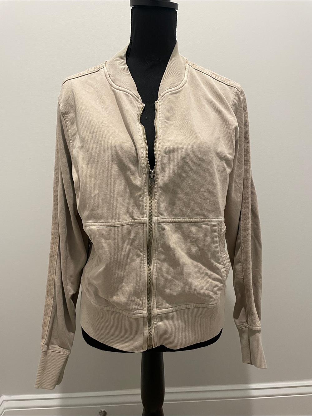 Athleta Light Beige Women's Zip Bomber Jacket